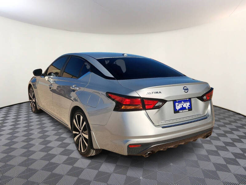 2022 Nissan Altima 2.5 SR