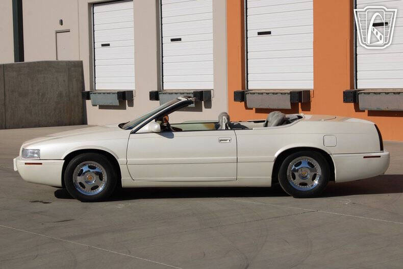 2002 Cadillac Eldorado ETC