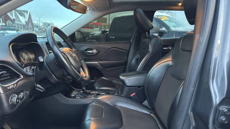 2020 Jeep Cherokee Latitude Plus