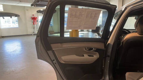 2025 Volvo XC90 B6 Plus Bright Theme 7P