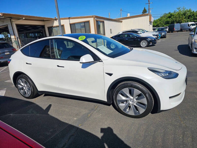 2020 Tesla Model Y Long Range