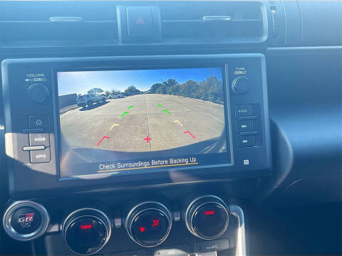 2024 Toyota GR86 Premium