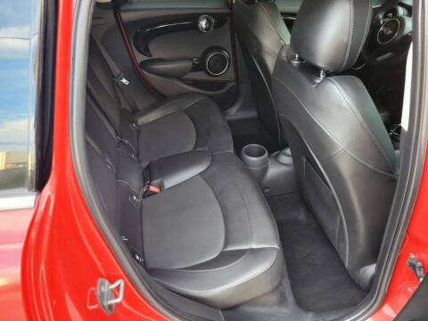 2015 MINI Hardtop 4 Door Cooper S