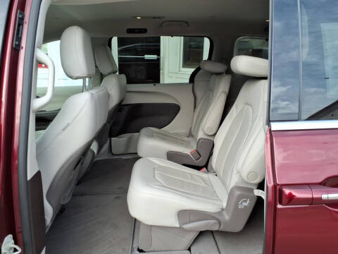 2021 Chrysler Pacifica Touring L