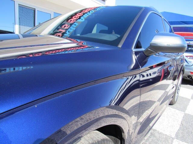 2019 Audi SQ5 3.0T quattro Premium Plus