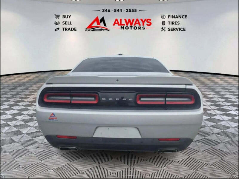 2020 Dodge Challenger SXT