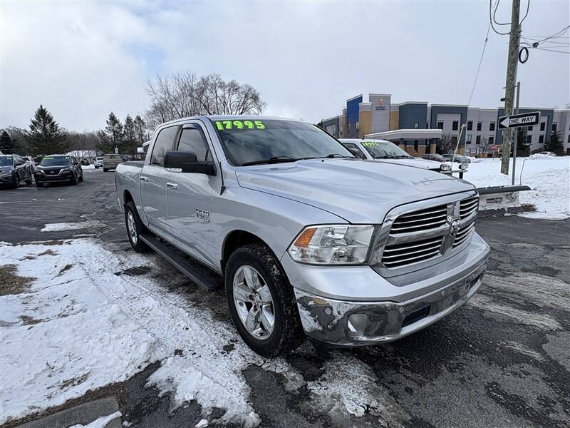 2017 RAM 1500 SLT