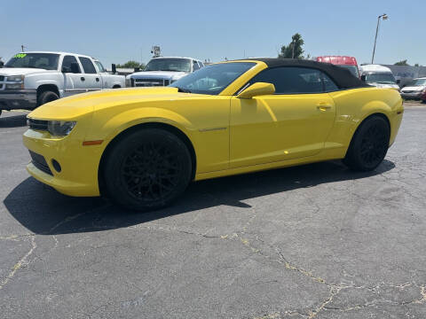 2015 Chevrolet Camaro for sale at AJOULY AUTO SALES in Moore OK