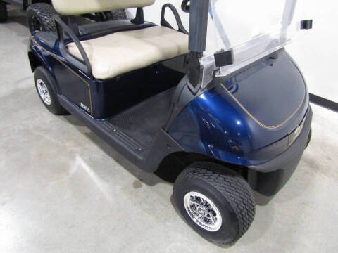 2019 E-Z-GO RXV