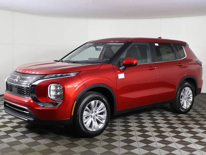 2025 Mitsubishi Outlander ES