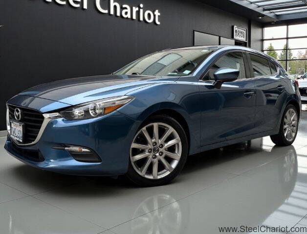 2017 Mazda Mazda3 Touring's photo