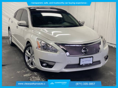 2014 Nissan Altima for sale at CLEARPATHPRO AUTO in Milwaukie OR