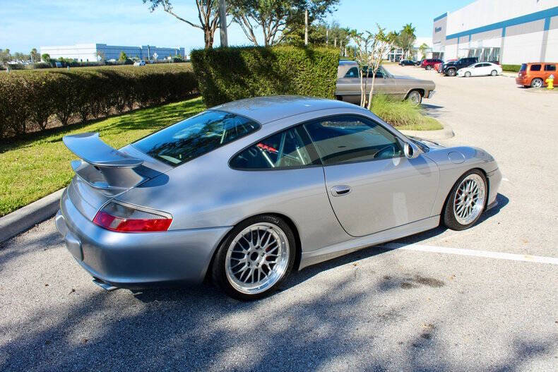2004 Porsche 911