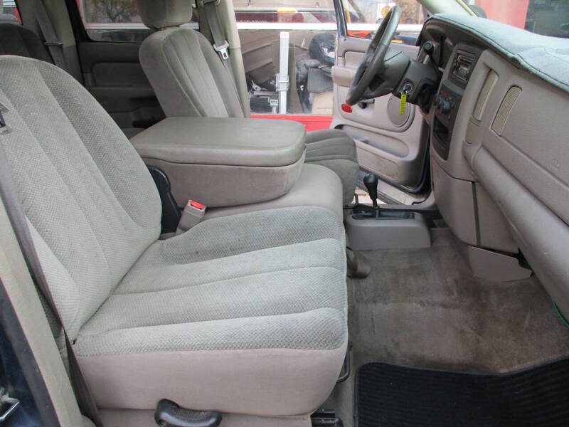 2002 Dodge Ram 1500 ST