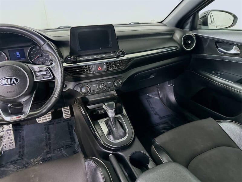 2020 Kia Forte GT Line