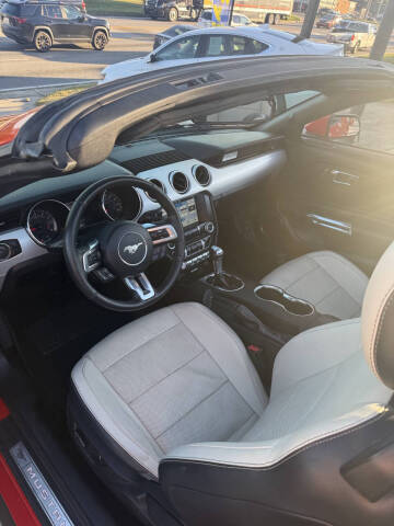 2017 Ford Mustang EcoBoost Premium