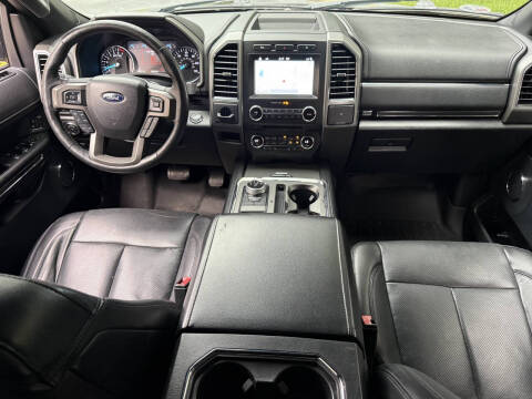 2018 Ford Expedition MAX XLT