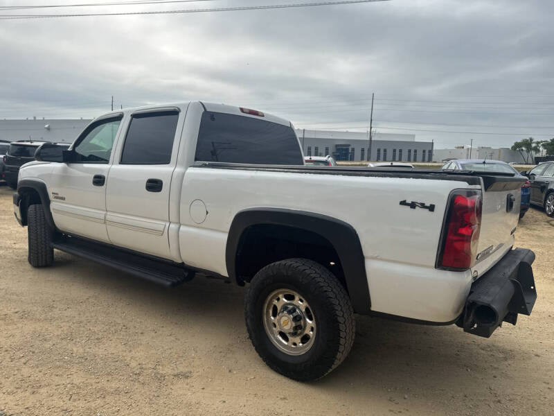2004 Chevrolet Silverado 2500HD LT