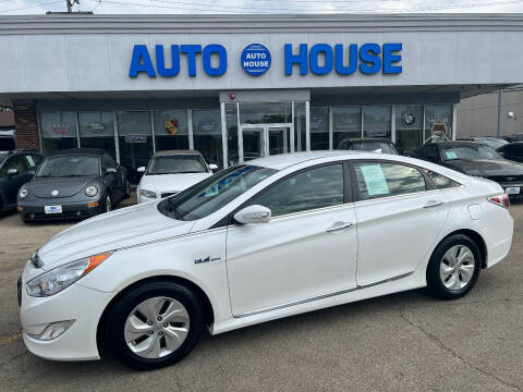 2014 Hyundai Sonata Hybrid for sale at Auto House Motors in Downers Grove IL