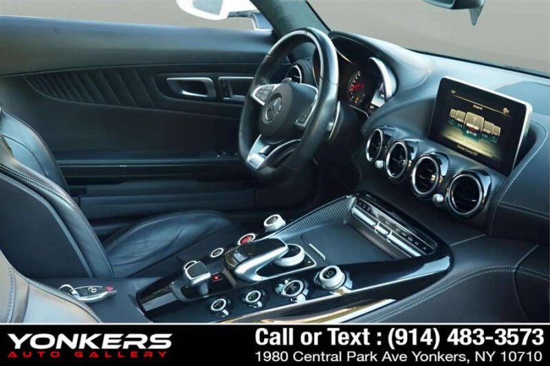 2017 Mercedes-Benz AMG GT