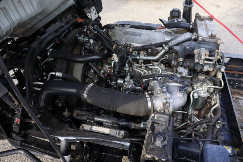 2018 Isuzu NRR