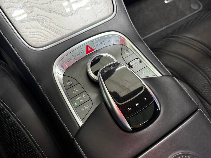 2017 Mercedes-Benz S-Class AMG S 63