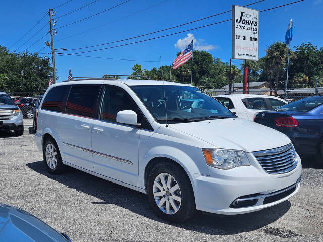 2014 Chrysler Town and Country for sale at JOHNS AUTO SALES LLC in Apopka, FL