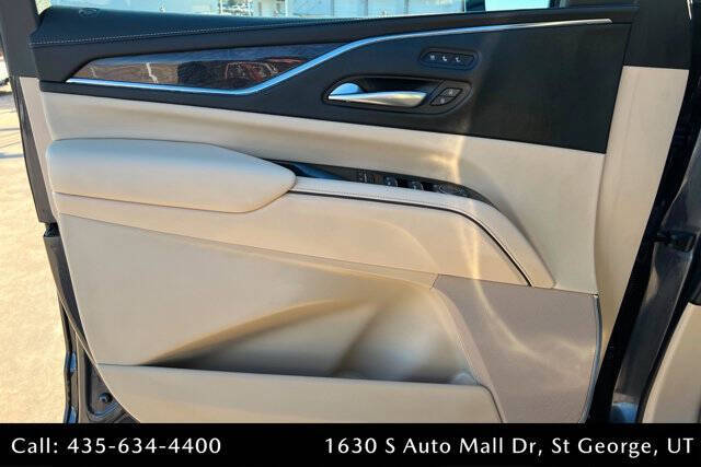 2023 Cadillac Escalade Premium Luxury