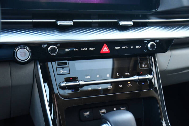 2024 Kia Carnival SX Prestige