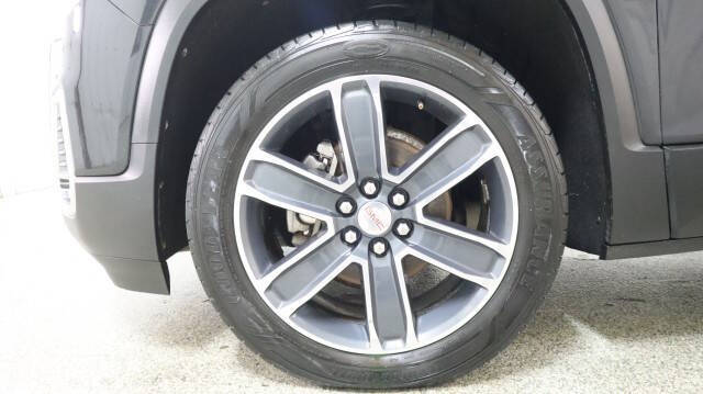 2020 GMC Acadia SLT