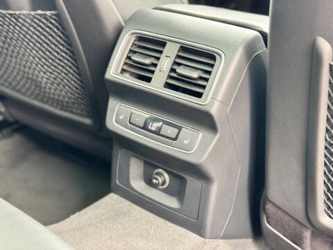 2018 Audi SQ5 3.0T quattro Premium Plus