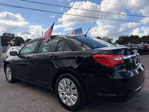 2014 Chrysler 200 LX