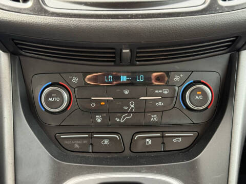 2017 Ford C-MAX Energi SE