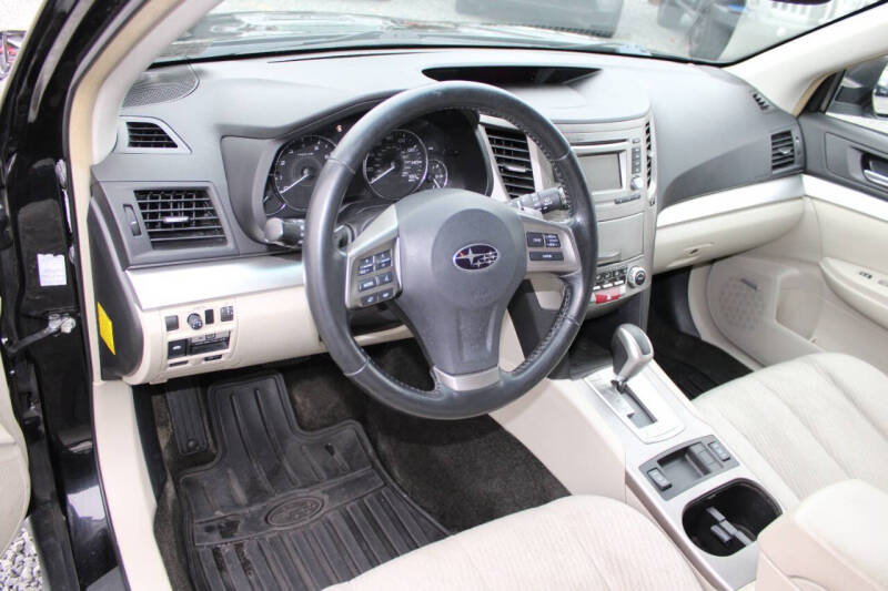 2012 Subaru Outback 3.6R Premium