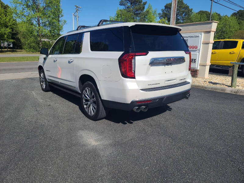 2021 Gmc Yukon XL Denali photo 2