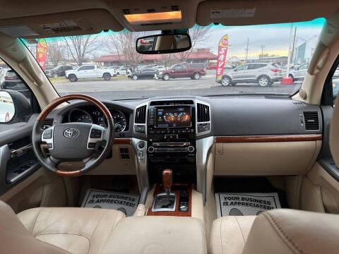 2014 Toyota Land Cruiser