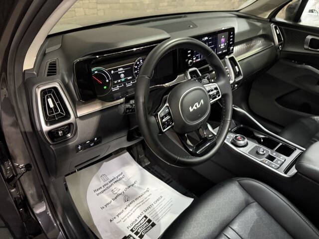 2022 Kia Sorento Hybrid EX