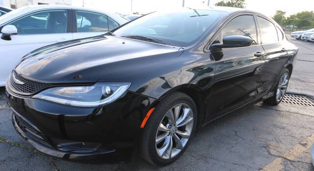 2015 Chrysler 200 S