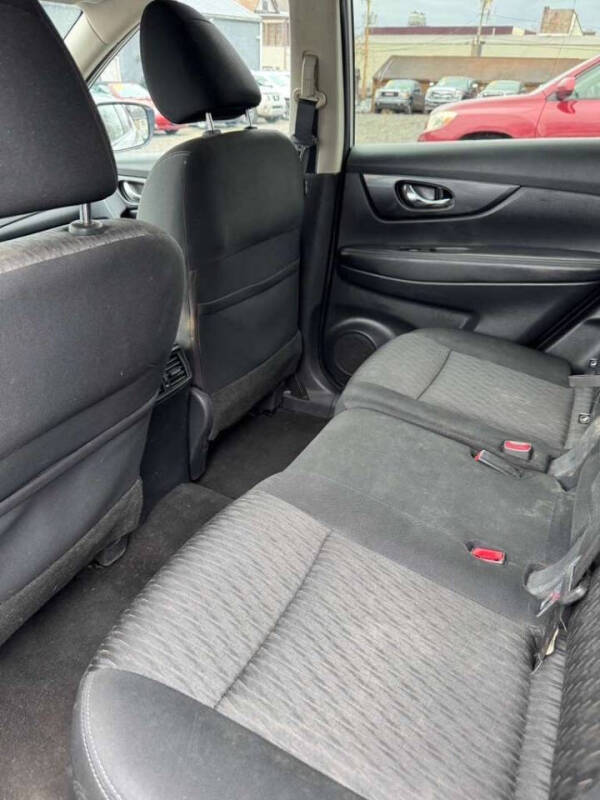 2017 Nissan Rogue S