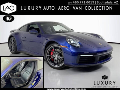 2022 Porsche 911 Carrera 4 GTS