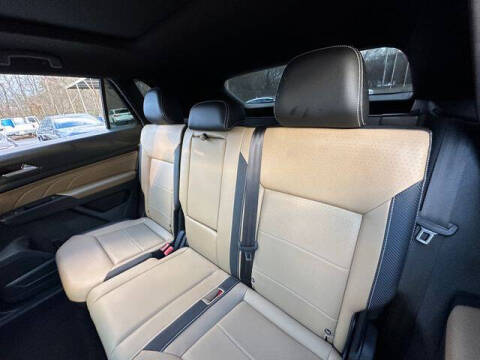 2022 Volkswagen Atlas Cross Sport V6 SE