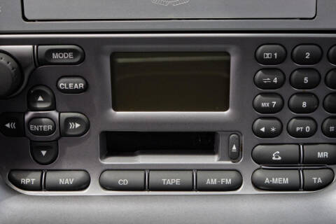 2003 Aston Martin V12 Vanquish