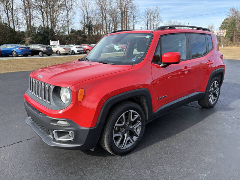 2016 Jeep Renegade Latitude's photo