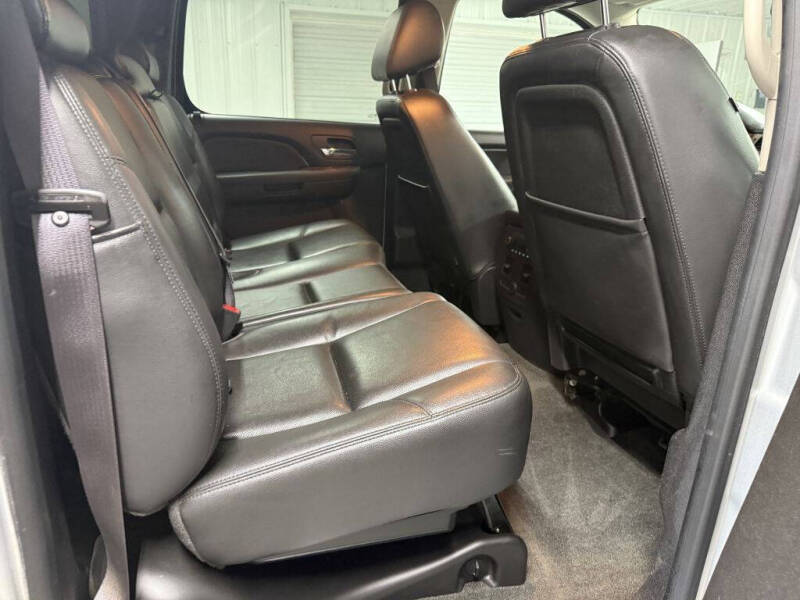 2013 Chevrolet Avalanche LTZ Black Diamond