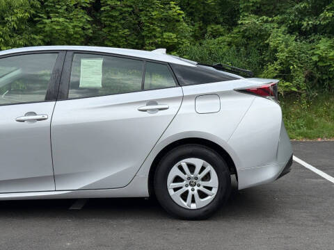 2016 Toyota Prius Two