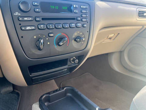 2001 Ford Taurus SES