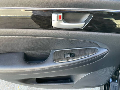 2013 Hyundai Genesis 3.8L