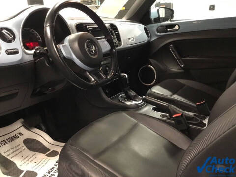 2013 Volkswagen Beetle Convertible