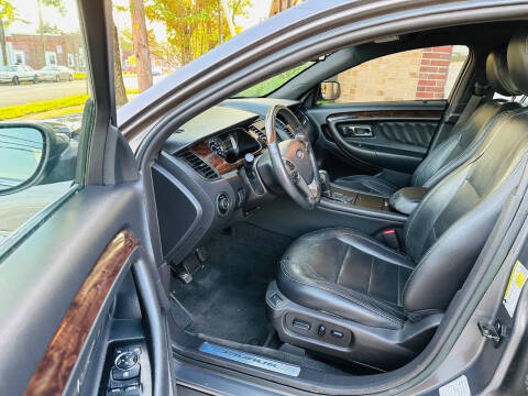 2014 Ford Taurus Limited