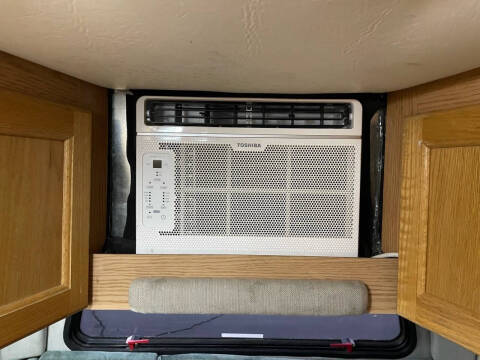 2000 Roadtrek 200 Versatile